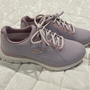 Brand new skechers womens sneakers